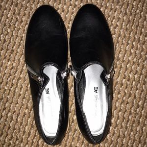 American Eagle Booties